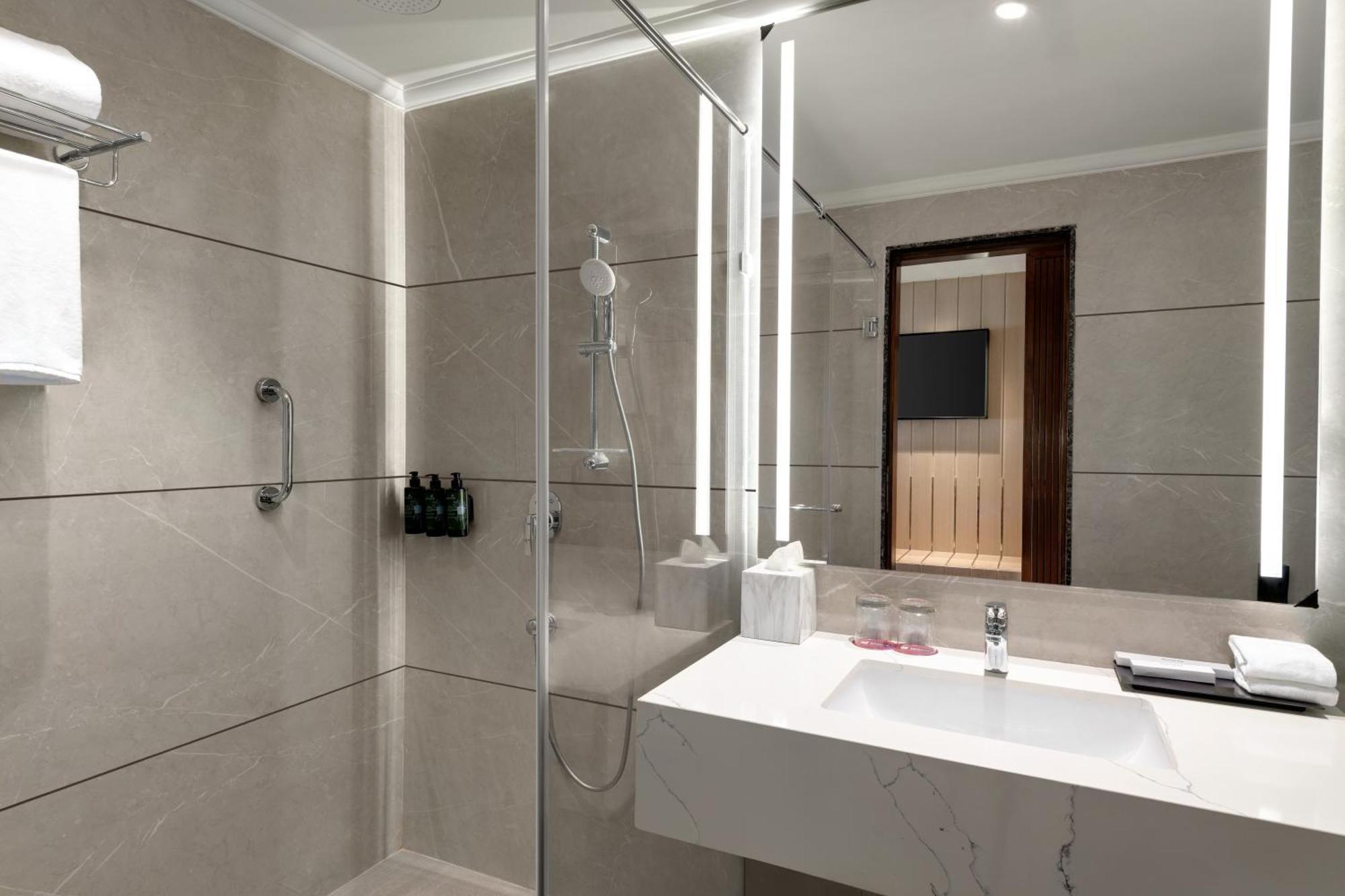 Ramada Encore By Wyndham Udaipur Roopnagar Exterior photo